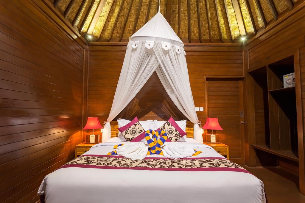 The Bridge Huts Hotel Nusa Lembongan  Exterior photo